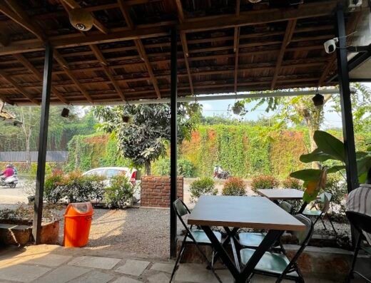 90’s Cotta Resto Cafe, Thodupuzha
