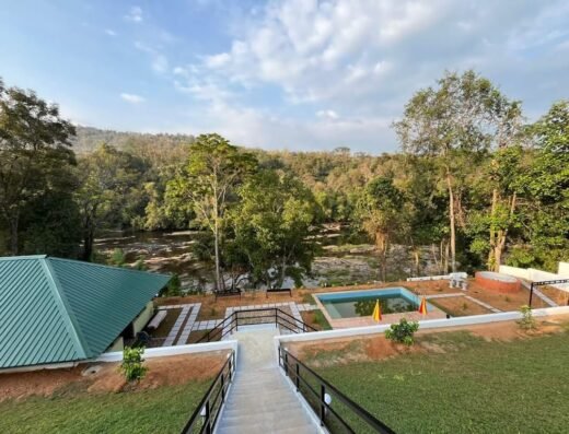Dense Family Resort