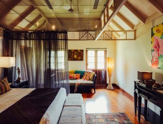 Indian Summer House