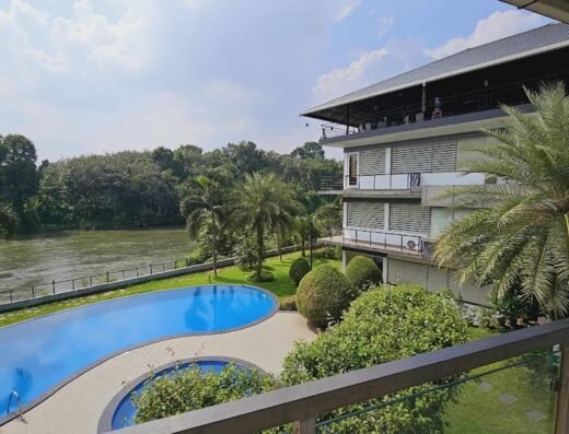 River Terrace Resort And Spa