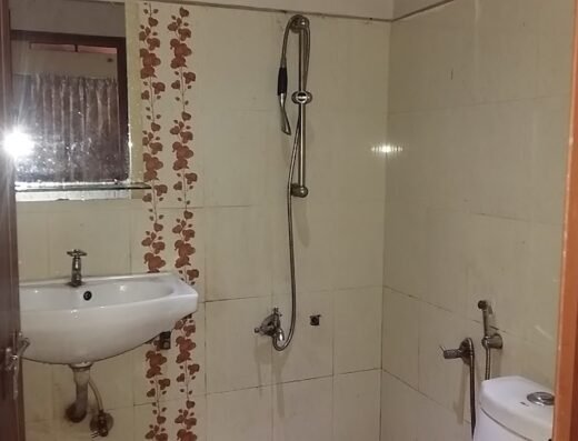 Thazhatheparambil Residency