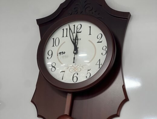 TIME SQUARE Mobiles & Watches