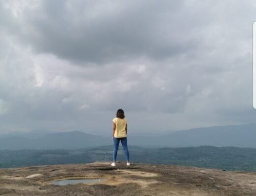 Anappara View point Entrance