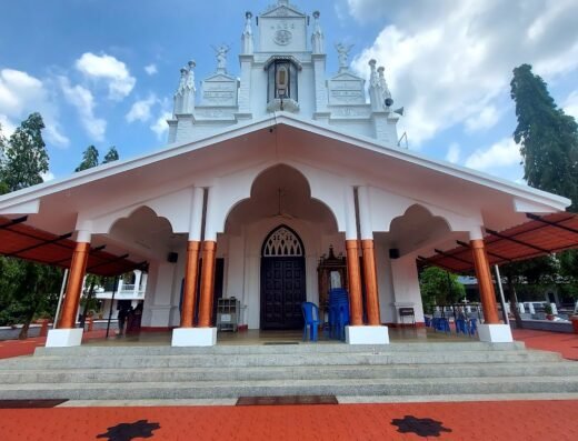 Little Flower Church Nediyakadu (Puthenpally)