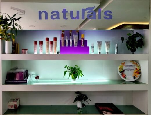 Naturals Beauty Salon Thodupuzha