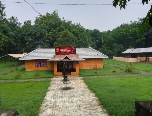 Sree Durga Bhadra Devi Temple Aravallikkavu