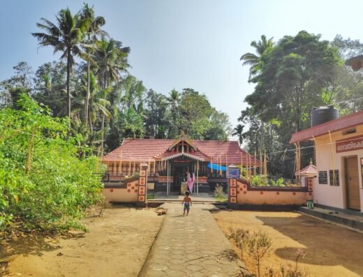 Sree Nadayilkavu Temple