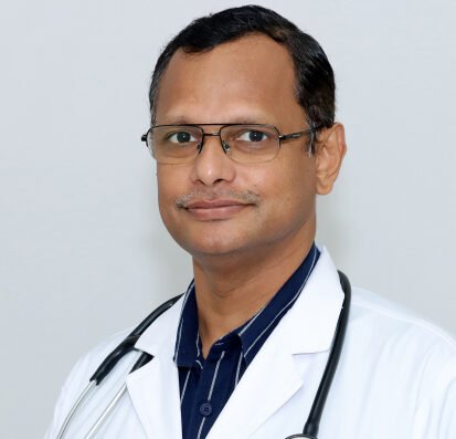 Dr. Mathews J. Chooracken | Senior Consultant Gastroenterologist
